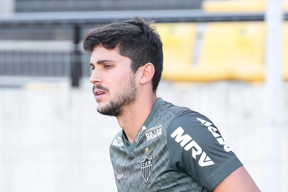 Veja fotos do treino do Atltico no Uruguai