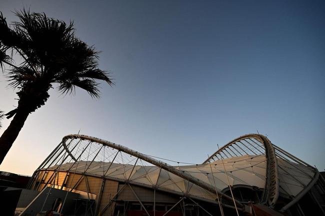 Estdio Internacional Khalifa: inaugurada em 1976, arena em Doha recebeu vrios eventos esportivos internacionais importantes e foi remodelada para o Mundial do Catar
