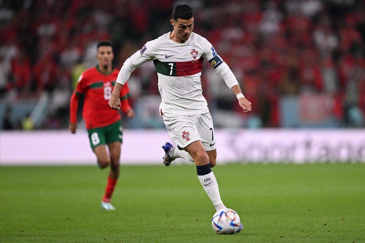 As reaes de Cristiano Ronaldo no banco e durante o jogo contra Marrocos pelas quartas de final da Copa do Mundo