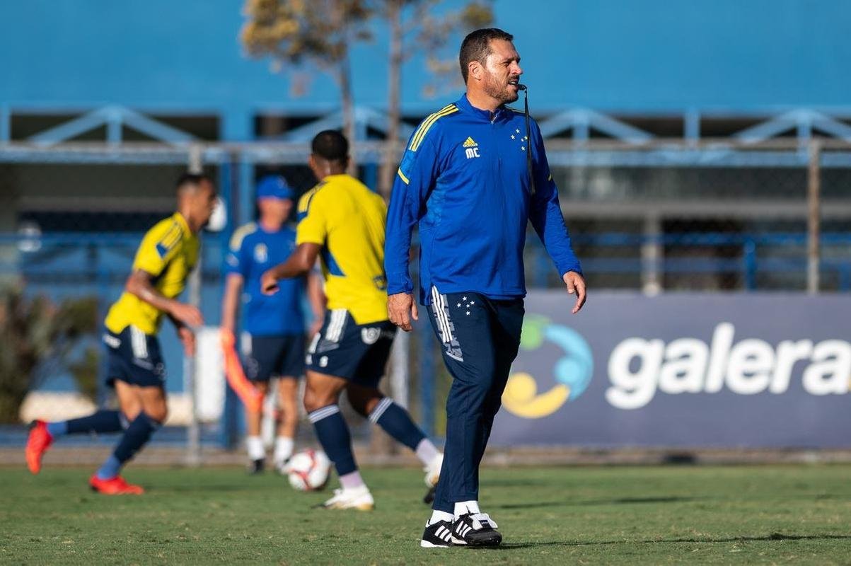 Fotos do treino do Cruzeiro desta segunda-feira (9/8)