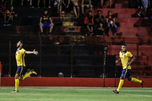 O Sport recebeu o Retrô FC em jogo adiantado da 5ª rodada do Campeonato Pernambucano. A partida marcou a estreia da Ilha do Retiro na temporada 2020