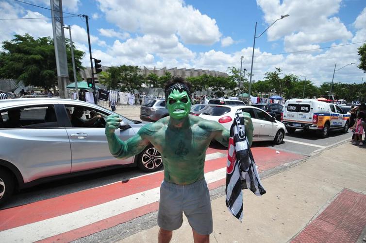 Torcida do Atlético chegou animada ao Mineirão para o jogo da taça, contra o RB Bragantino. Dia de festejar com o time o título do Campeonato Brasileiro de 2021