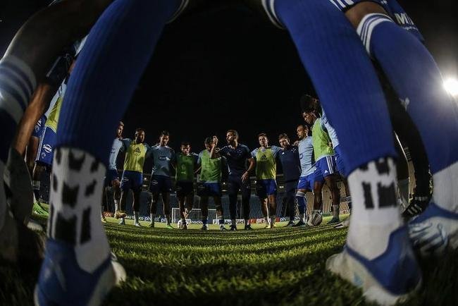 Sampaio Corra x Cruzeiro, no estdio Castelo, em So Lus-MA, pela 27 rodada da Srie B do Campeonato Brasileiro