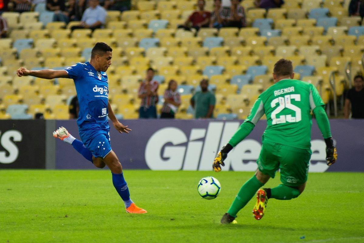 Equipes se enfrentaram neste sbado, no Maracan, pela quinta rodada do Brasileiro