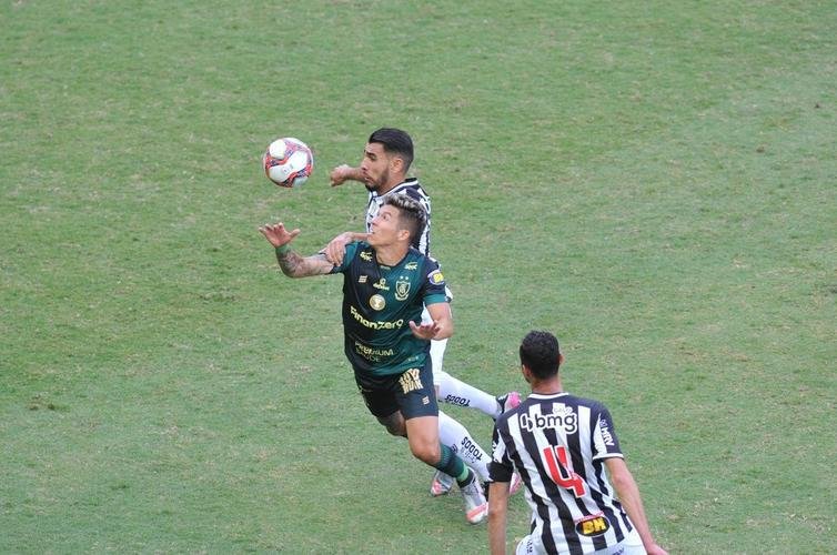 Fotos do jogo de ida da final do Campeonato Mineiro, entre Amrica e Atltico, no Independncia, em Belo Horizonte
