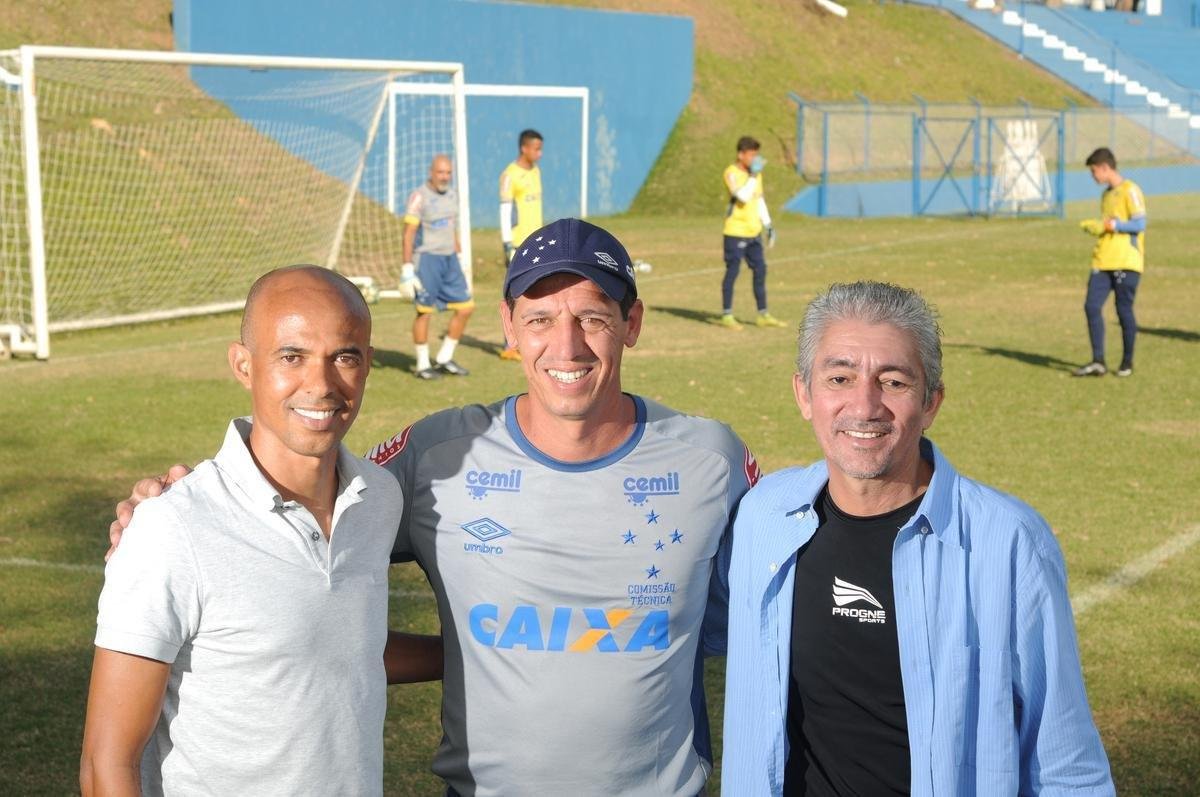 Ex-companheiros Ricardinho, Clio Lcio e Nonato, em 2017, na Toca da Raposa I