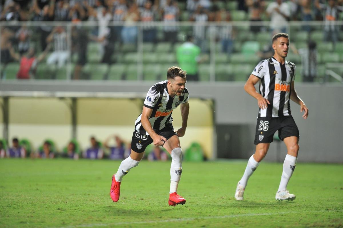 Galo enfrentou o Unin no Independncia