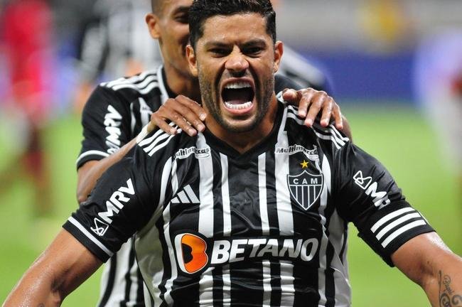 Atltico e Brasil de Pelotas-RS se enfrentaram nesta quarta-feira (12/4), no Mineiro, pela ida da terceira fase da Copa do Brasil