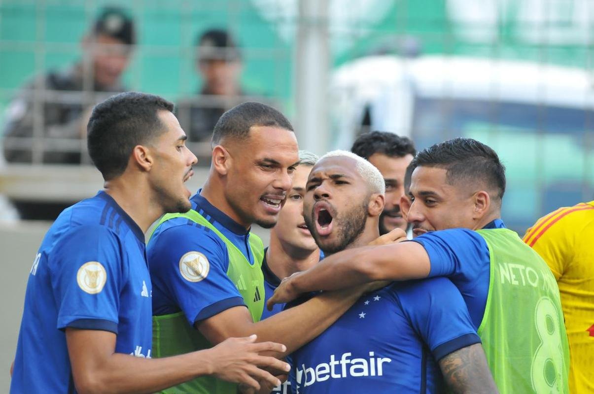 Cruzeiro x Santos: fotos do jogo no Independncia pela quarta rodada do Campeonato Brasileiro