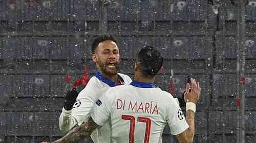 Mbappé e Neymar comandam vitória do PSG sobre o Bayern na