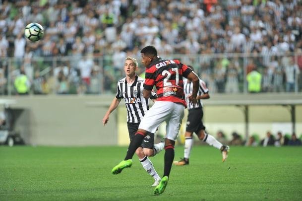 Confira imagens da partida entre Atltico e Vitria, no Independncia