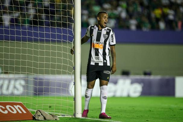 Fotos do duelo entre Goiás e Atlético, no Serra Dourada, em Goiânia, pela 12ª rodada do Brasileiro