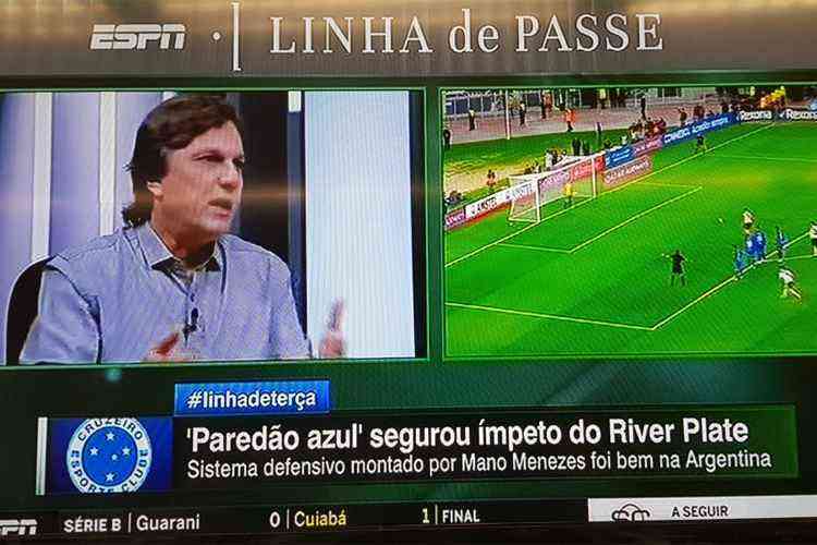 FOX Sports erra em arte e 'coloca' título mundial para o Cruzeiro