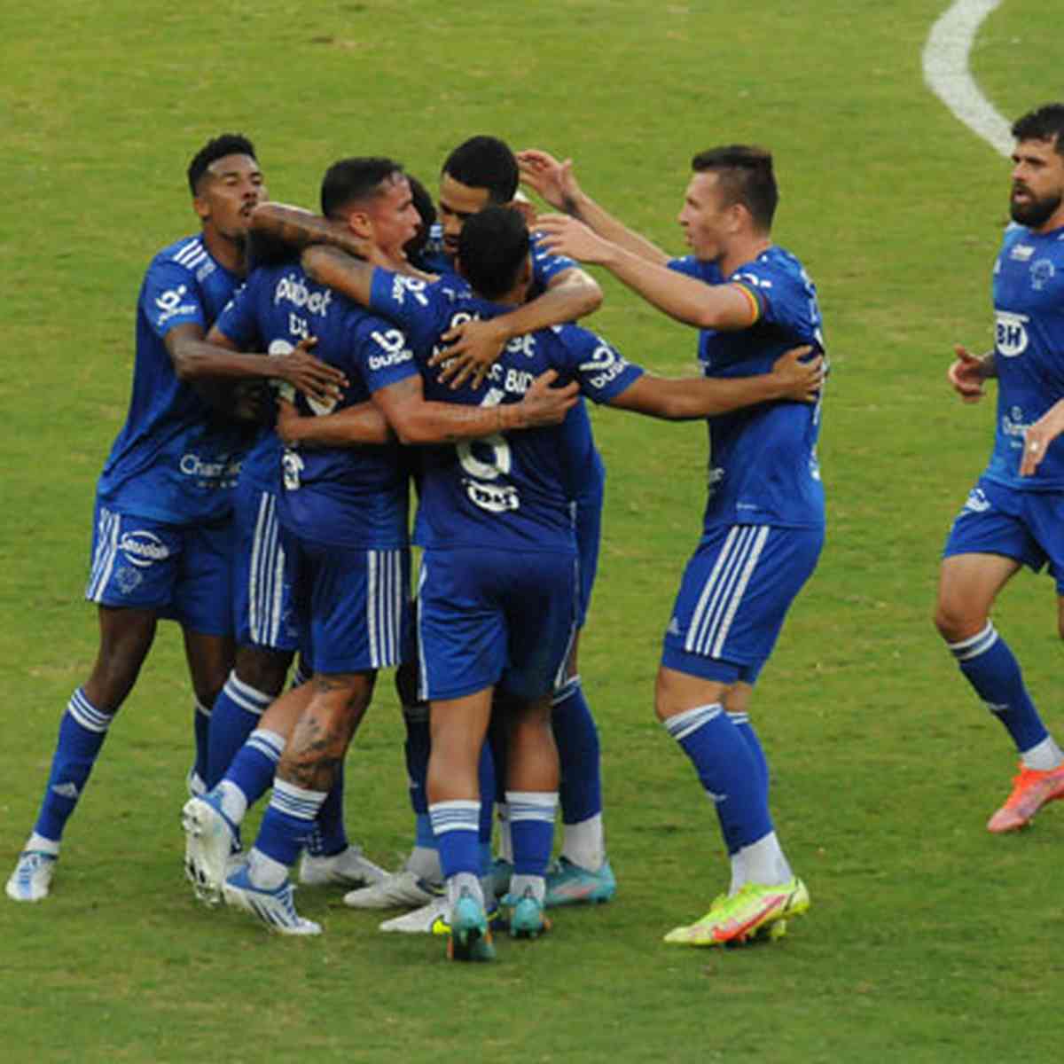 Com 21 pontos em 24 jogos, Cruzeiro precisará de pelo menos mais 22 em 14 -  UOL Esporte