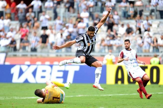 Fotos do jogo entre Atltico e Patrocinense, pelo Campeonato Mineiro