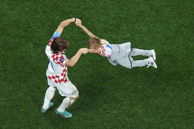 Festa e premiao dos jogadores da Crocia pela conquista do terceiro lugar na Copa do Mundo de 2022, no Catar. Time croata venceu o Marrocos por 2 a 1 neste sbado (17), no Estdio Internacional Khalifa, em Doha