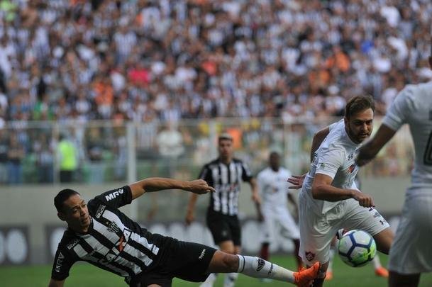 Imagens do jogo e da torcida do Galo no Independncia