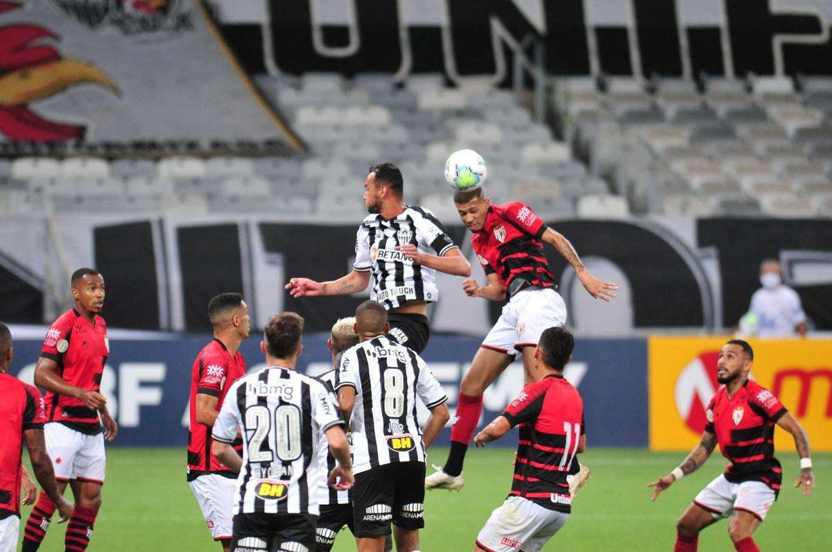 Atltico e Atltico-GO se enfrentaram pela 30 rodada do Brasileiro 