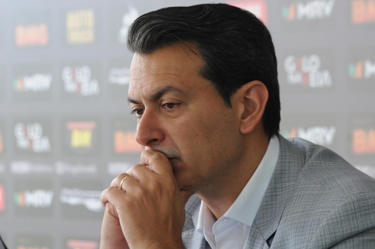 Fotos da apresentao do lateral-esquerdo Guilherme Arana ao Atltico, na Cidade do Galo. Jogador de 22 anos assinou contrato de emprstimo at meados de 2021