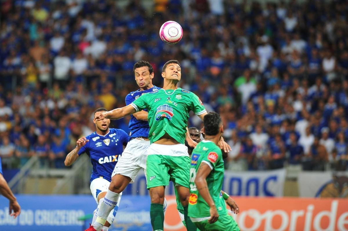 Rafinha entrou na etapa final, 'voou em campo' e marcou os dois gols que fecharam a vitria