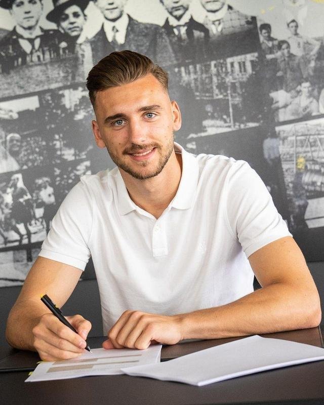 Borussia Dortmund: goleiro Marcel Lotka (ex-Hertha Berlim)