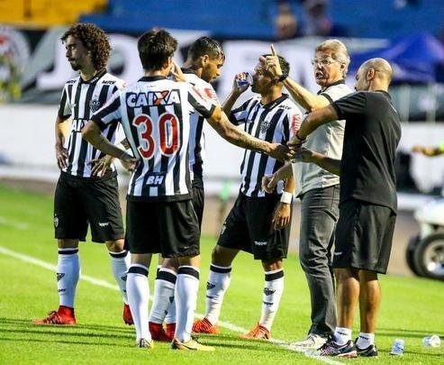 Atlético utilizou reservas em estreia no Mineiro e não passou de empate sem gols com o Boa Esporte