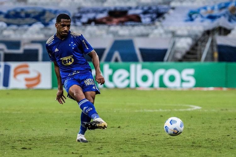 Matheus Neris - dezembro de 2022