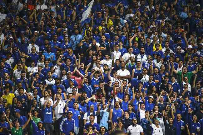 14th Cruzeiro 4 x 0 Nautico - 21,228 fans, in Independencia, for the 26th round of Serie B;  income of 600,345.33 BRL