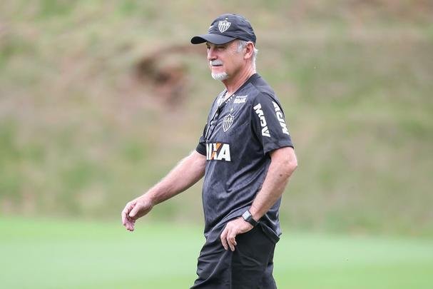 Veja, em fotos, como foi o primeiro treino de Levir Culpi nesta quinta passagem pelo Atlético