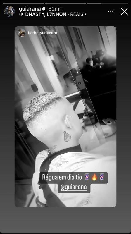 Arana aproveitou o fim das frias para cortar o cabelo em Belo Horizonte.