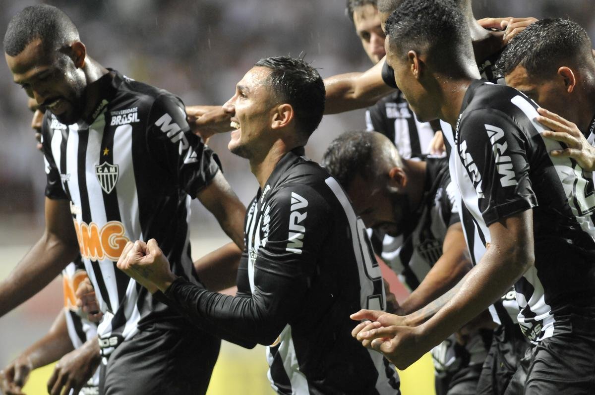 Em noite chuvosa no Independncia, reservas do Atltico batem o Tupi por 2 a 0