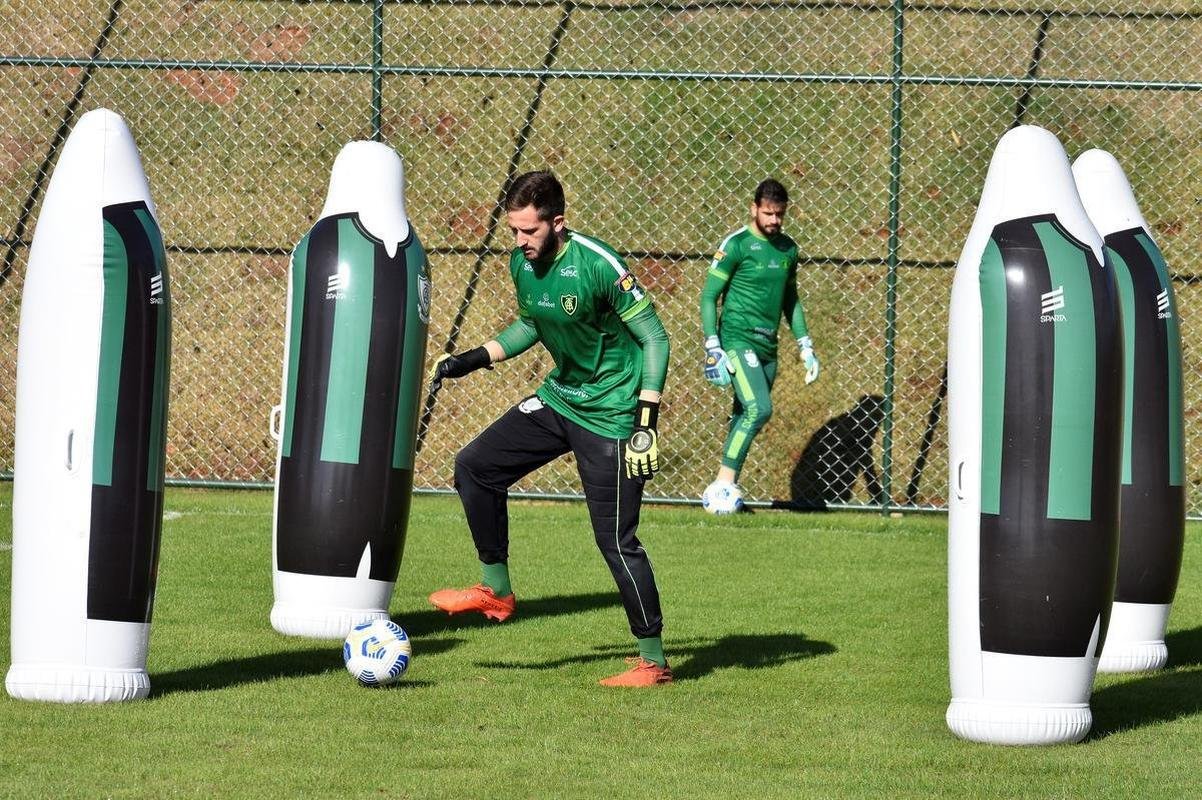 Treinamentos do Coelho para enfrentar o Internacional pela Srie A