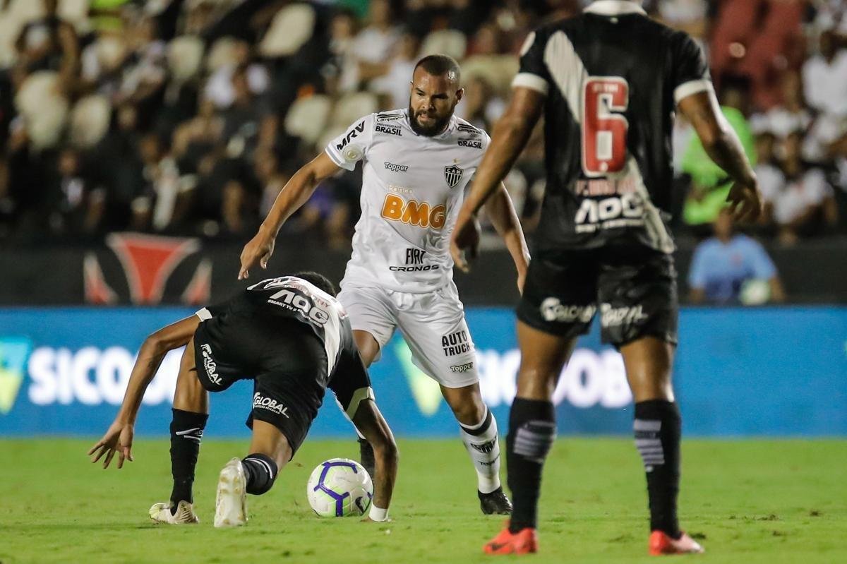 Equipes se enfrentaram no So Janurio, pela 2 rodada do Brasileiro