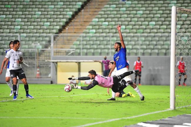 Fotos do jogo entre Cruzeiro e Remo, no Independncia, em BH, pela 32 rodada da Srie B do Brasileiro