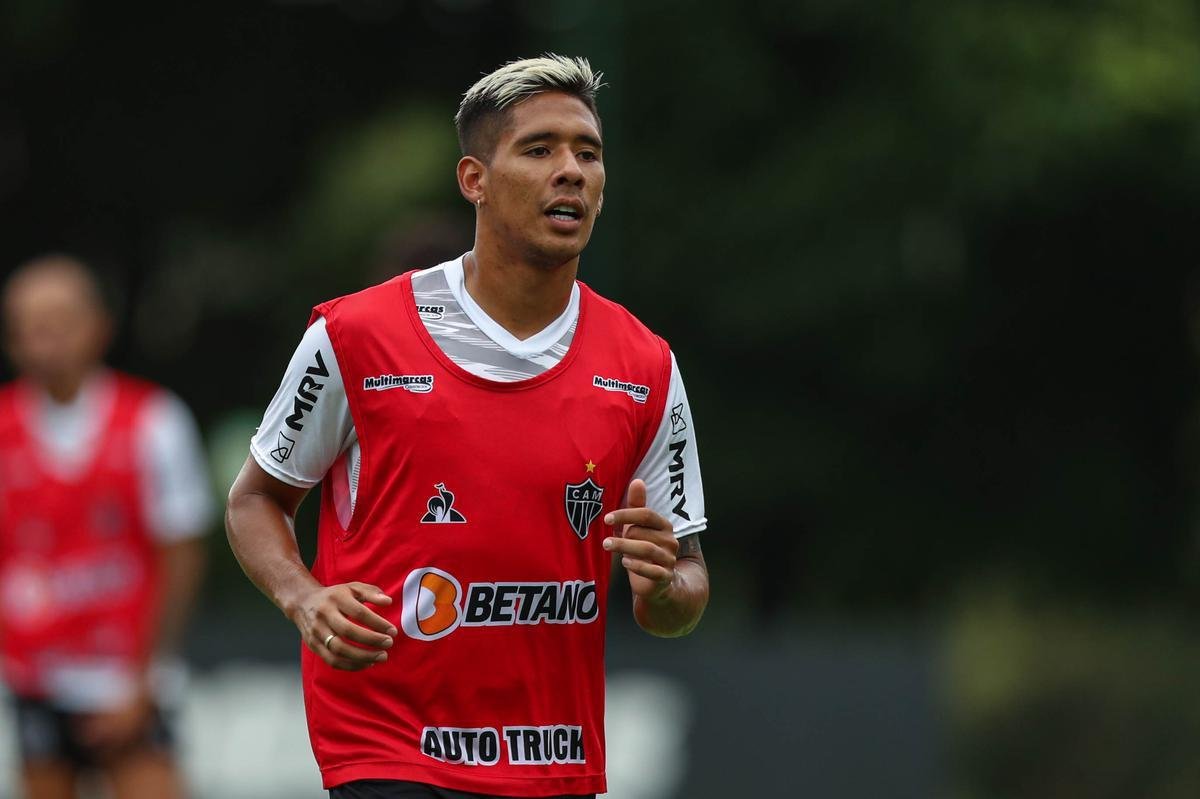 Fotos do treino do Atltico neste sbado, o ltimo de Victor no clube