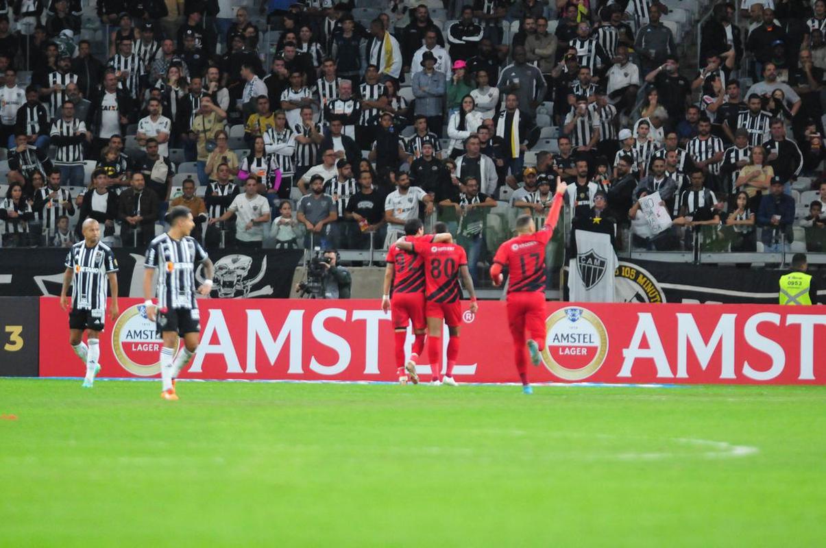 Atltico-MG x Athletico-PR: fotos do jogo pela Copa Libertadores