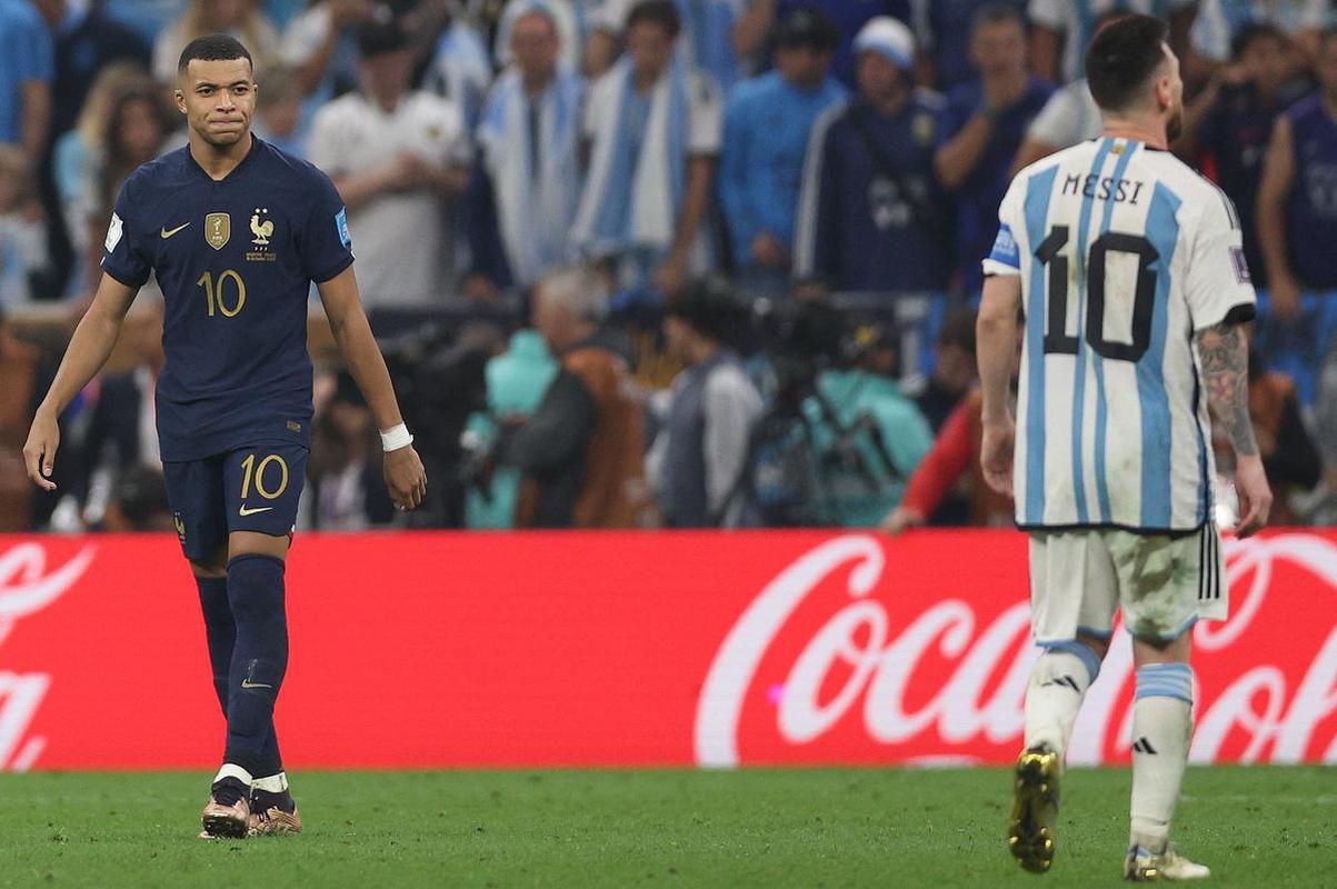 Argentina venceu a Frana por 4 a 2 nos pnaltis, depois de empate por 3 a 3, e finalmente soltou o grito de tricampe do mundo