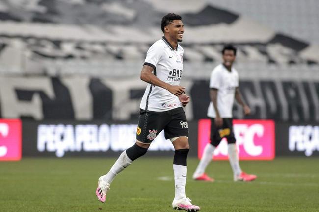 derson - deixou o Cruzeiro em situao semelhante  de David e assinou por cinco anos com o Corinthians. Em 2020, fez 23 partidas (14 como titular) e anotou trs gols.