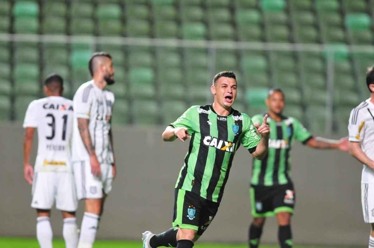 Amrica e Figueirense se enfrentaram, no Independncia, pela 16 rodada da Srie B do Brasileiro