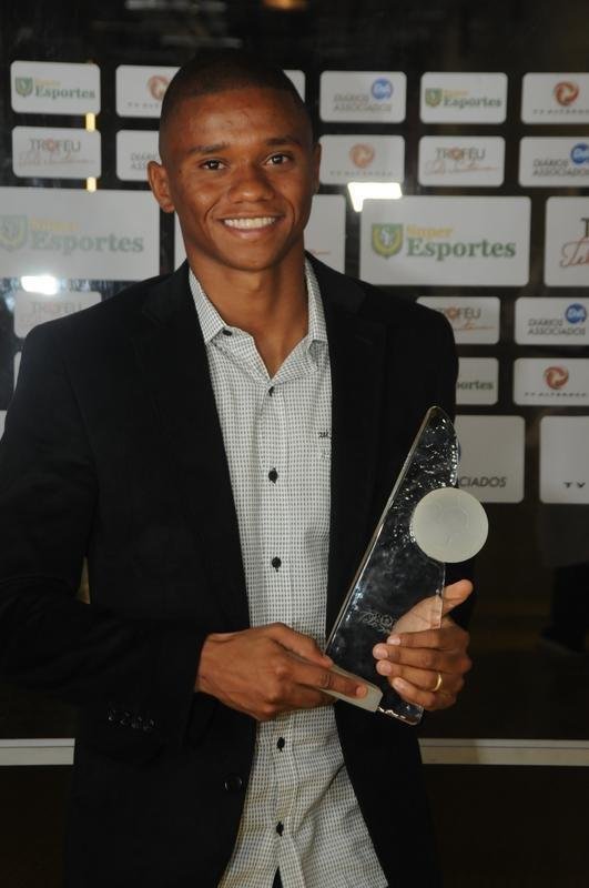 Trofu Tel Santana teve a 17 edio e premiou destaques do esporte mineiro em cerimnia no Mineiro