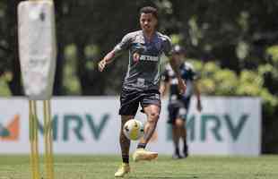 Fotos do treino do Atltico, que teve Hulk em campo 