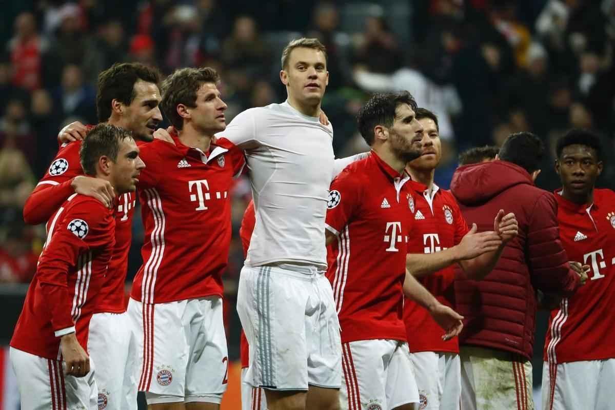 Thiago Alcntara (2), Robben, Lewandowski e Muller marcaram os gols alemes; Snchez descontou para o Arsenal