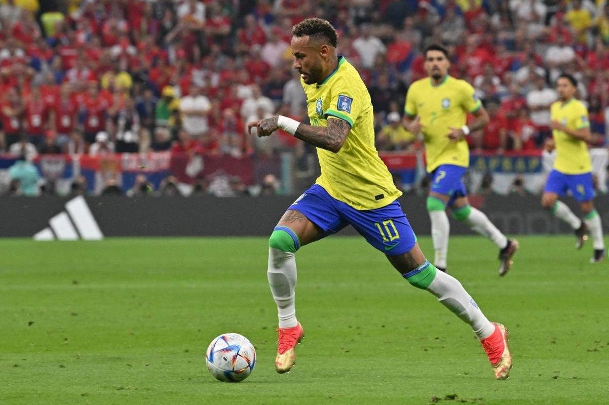 Neymar durante jogo contra a Srvia na Copa do Mundo de 2022