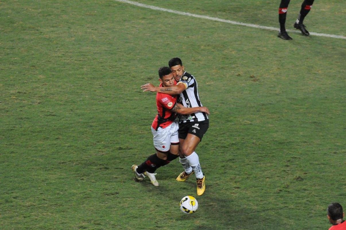 Fotos da vitria do Atltico por 2 a 0 sobre Atltico-GO pelo Campeonato Brasileiro