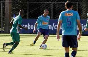 Time reserva do Cruzeiro enfrentou o Betim em jogo-treino disputado nesta sexta