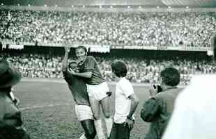 Nove ttulos - Pedro Paulo ( esquerda) (lateral-direito). Perodo: 1963 a 1974. Conquistas: Campeonato Mineiro (1965, 1966, 1967, 1968, 1969, 1972, 1973 e 1974). Campeonato Brasileiro (1966).