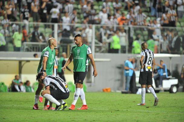 Atltico insistiu no segundo tempo, no conseguiu o terceiro gol e foi eliminado