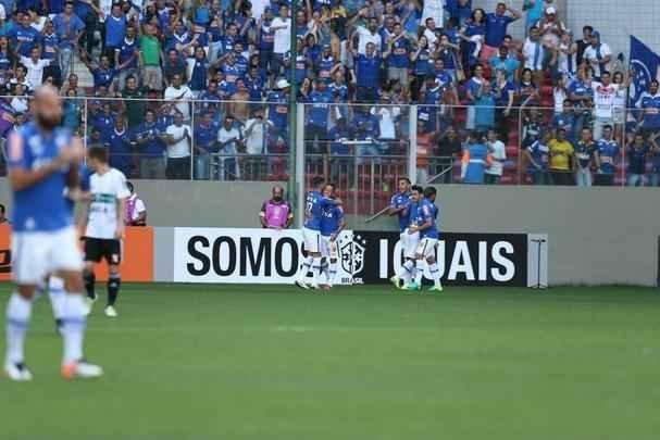 Fotos do jogo entre Cruzeiro e Coritiba, no Independncia, pela 20 rodada da Srie A (Edsio Ferreira/EM D.A Press)