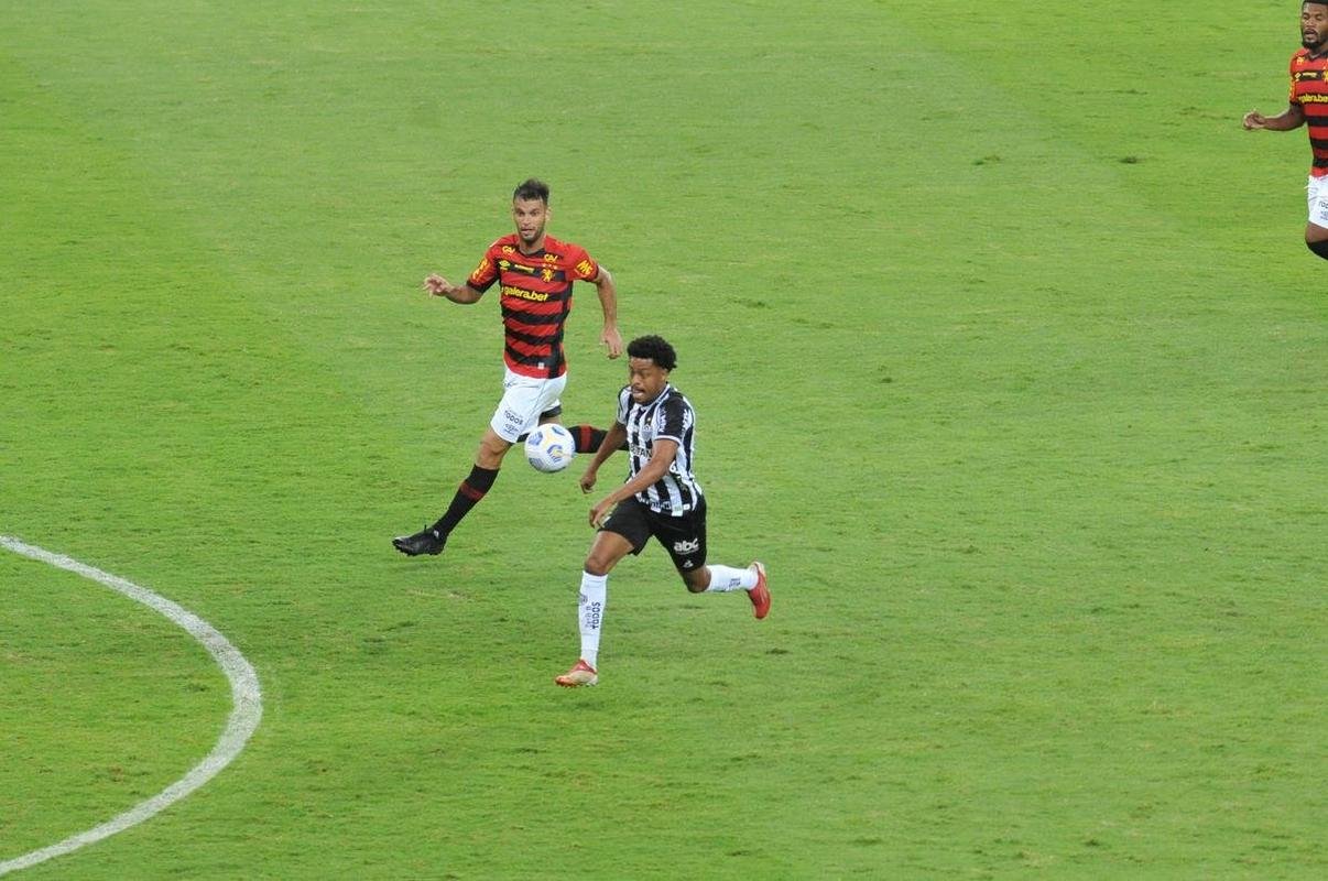 Fotos do jogo entre Atltico e Sport, no Mineiro, em Belo Horizonte, pela 21 rodada da Srie A do Brasileiro de 2021