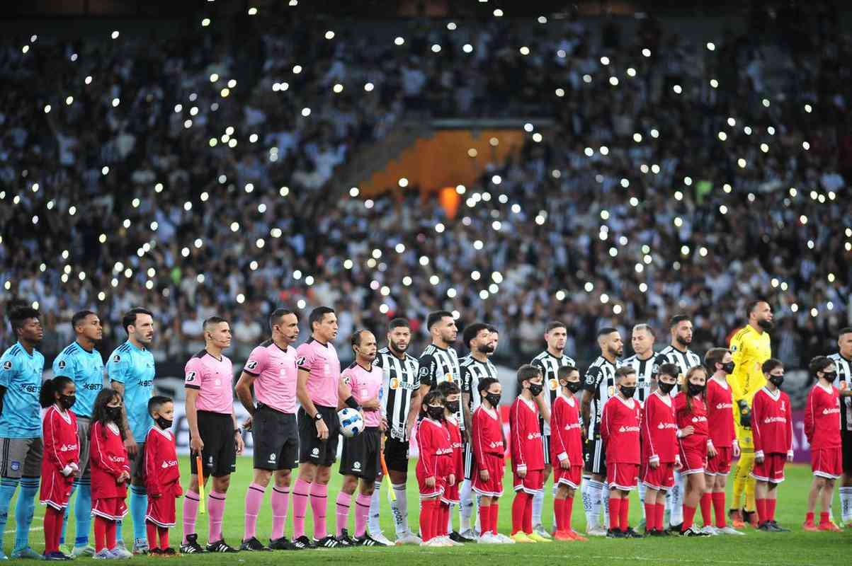 Fotos do jogo entre Atlético e Emelec, no Mineirão, em Belo Horizonte, pelas oitavas de final da Copa Libertadores 2022